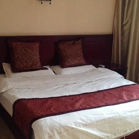 Yinhao Business Hotel Dazhong Zewnętrze zdjęcie